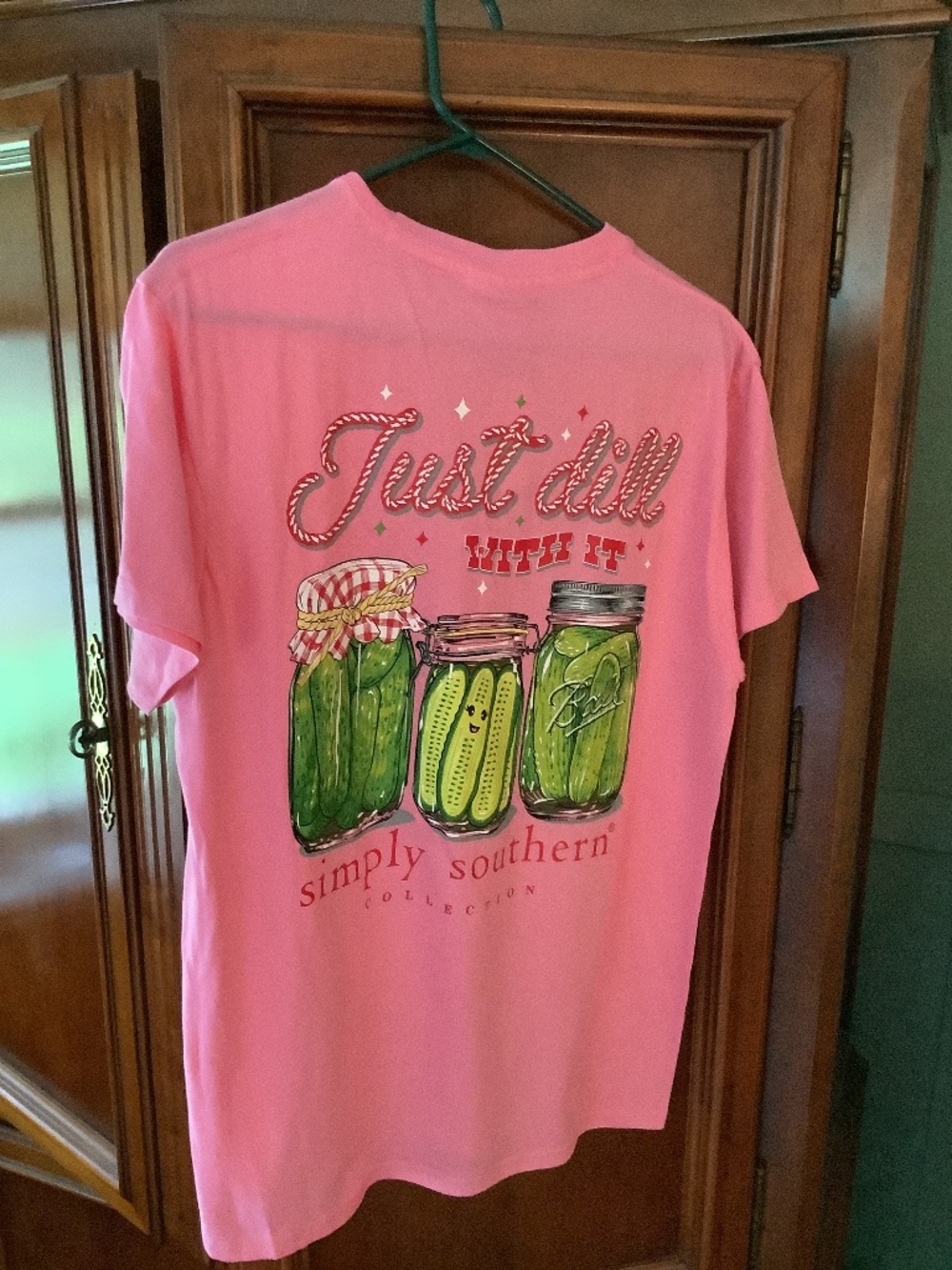 Simply Southern “Dill With It” t shirt size M